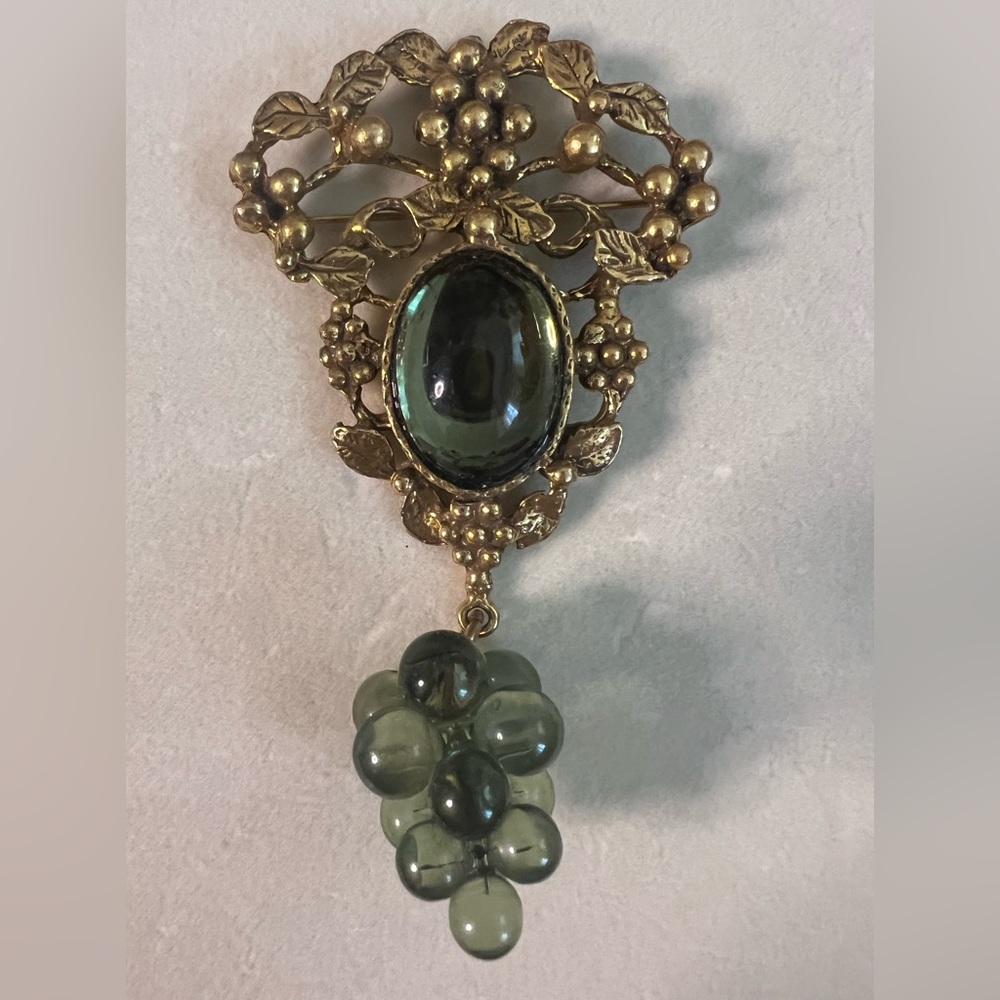 Amazing vintage grape brooch